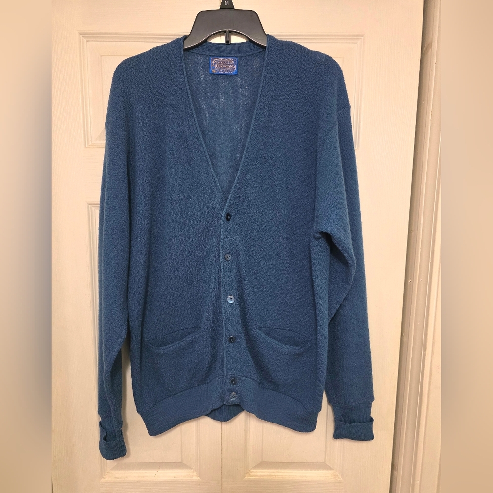 Vintage Pendleton Woolen Mills Mens Virgin Wool Sweater Size Large